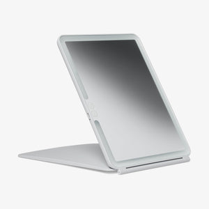 Pose | LED Travel Mirror