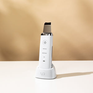 Essia | Ultrasonic Lifting & Exfoliating Wand. Lux Collection
